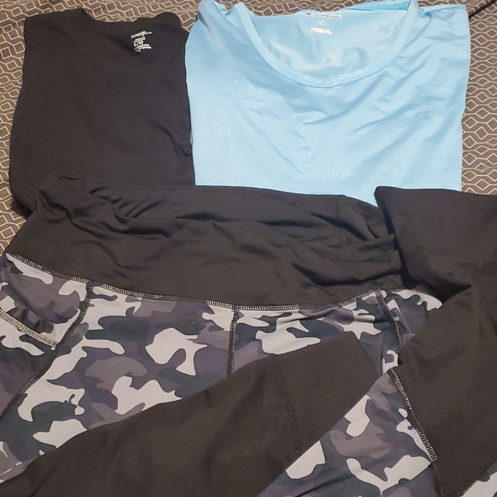Bundle XL tights with 2 tops (L)